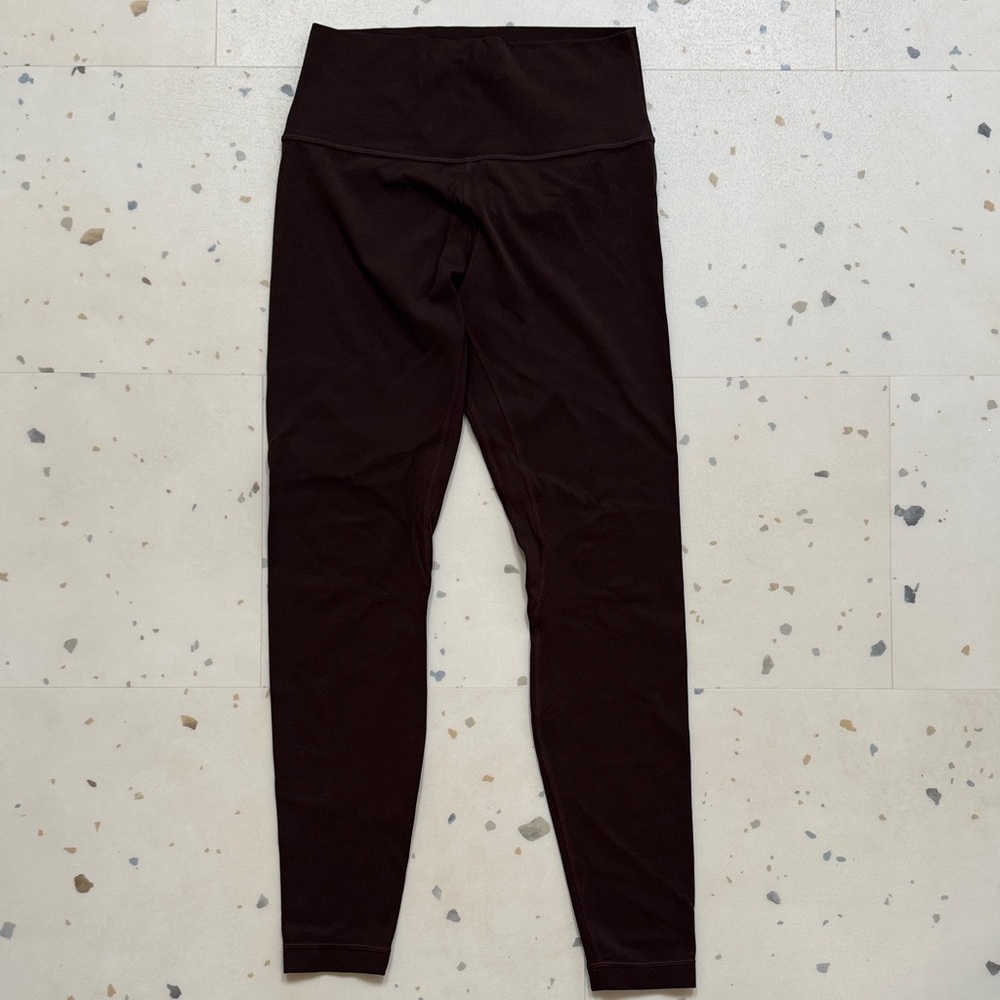 Lululemon Aligns 28” full length chocolate brown - EUC SIZE 8